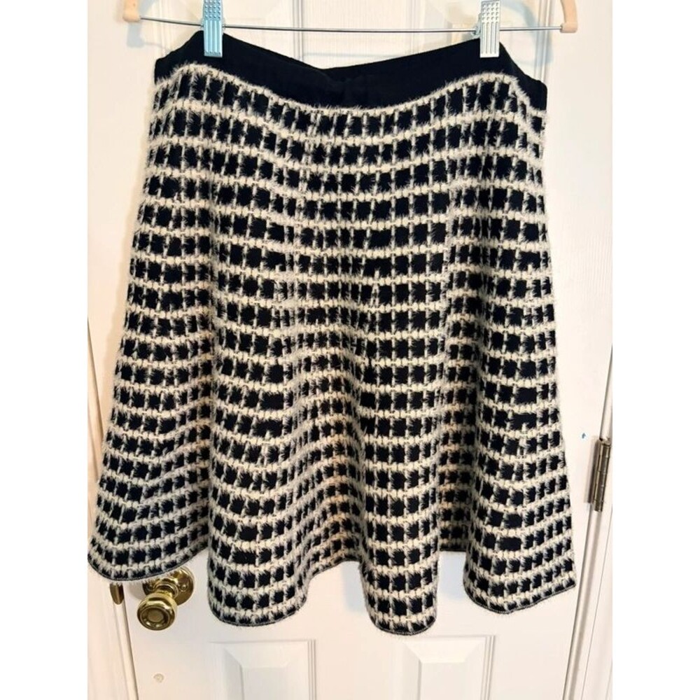 Saks Fifth Avenue Black & White Textured A‑Line Skirt – XL Classic Check Pattern